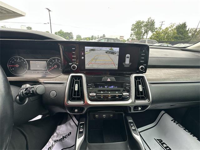 used 2022 Kia Sorento car, priced at $28,288