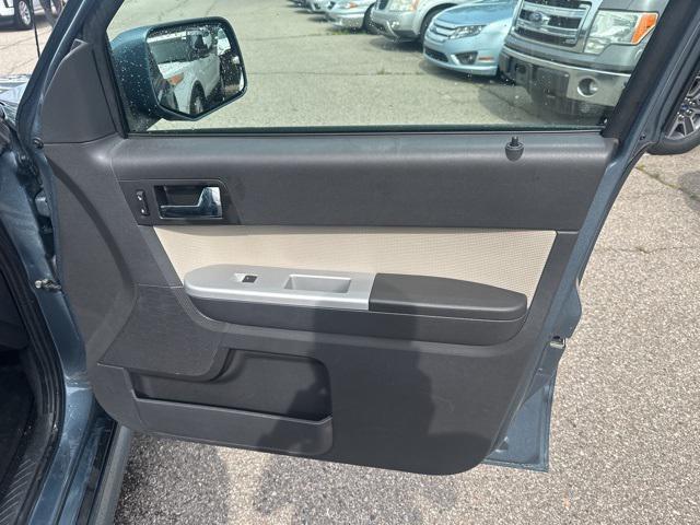 used 2010 Mercury Mariner car, priced at $6,199