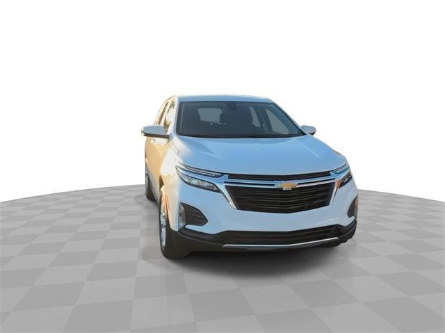 used 2022 Chevrolet Equinox car, priced at $19,085