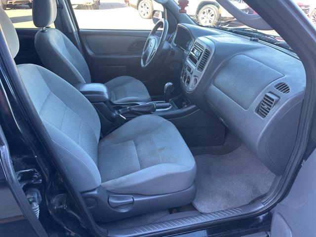 used 2007 Ford Escape car, priced at $1,999