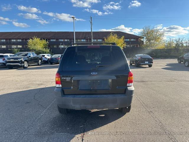 used 2007 Ford Escape car, priced at $1,999