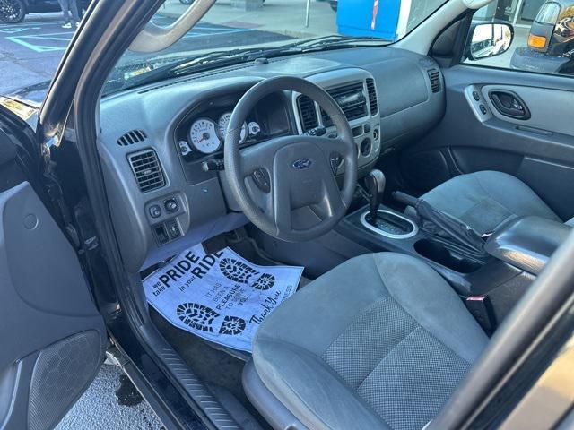 used 2007 Ford Escape car, priced at $1,999
