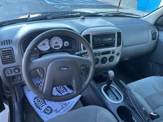 used 2007 Ford Escape car, priced at $1,999