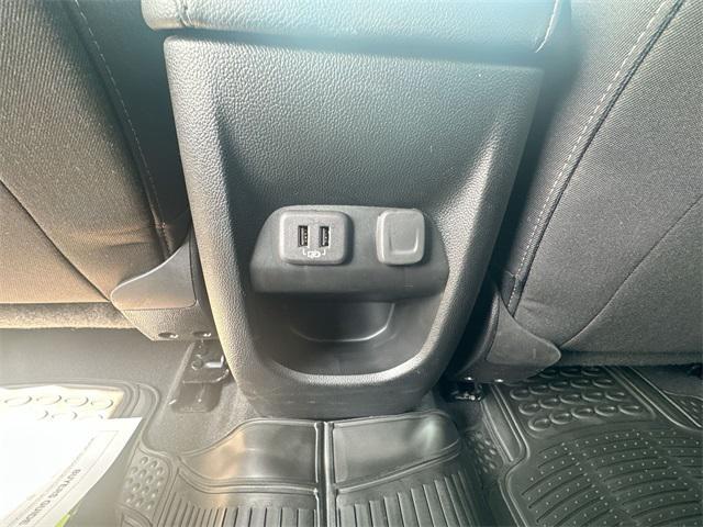 used 2022 GMC Canyon car, priced at $31,333