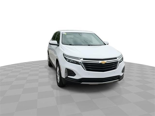 used 2023 Chevrolet Equinox car, priced at $20,399