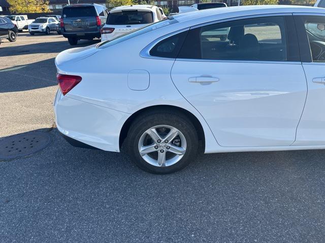 used 2024 Chevrolet Malibu car, priced at $18,999