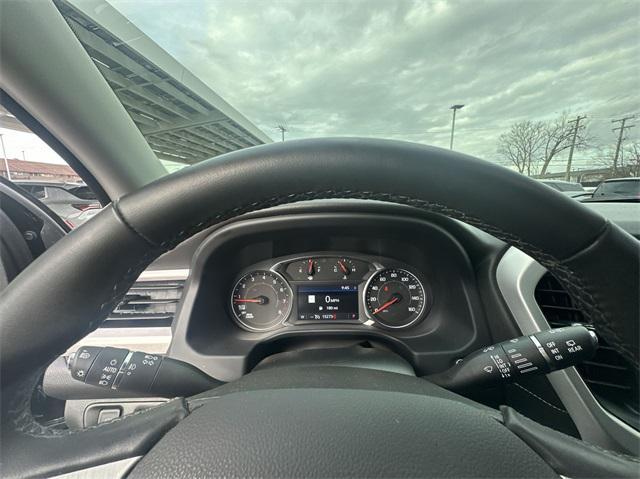 used 2023 GMC Acadia car, priced at $30,599