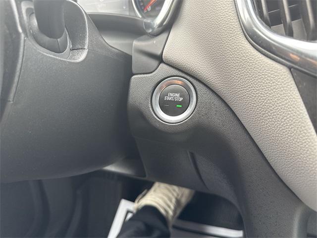 used 2022 Chevrolet Equinox car, priced at $20,399