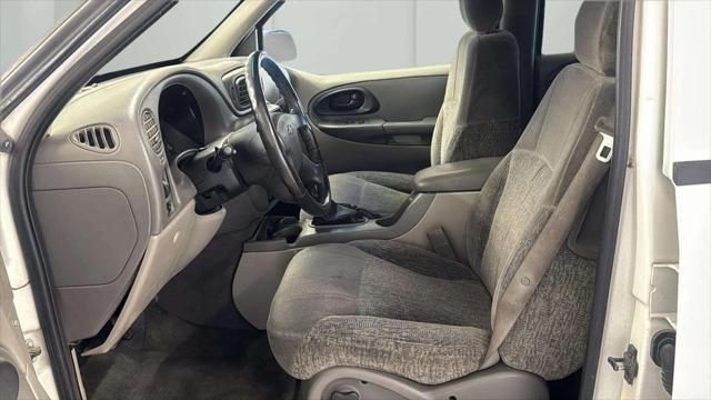 used 2003 Chevrolet TrailBlazer car, priced at $4,494