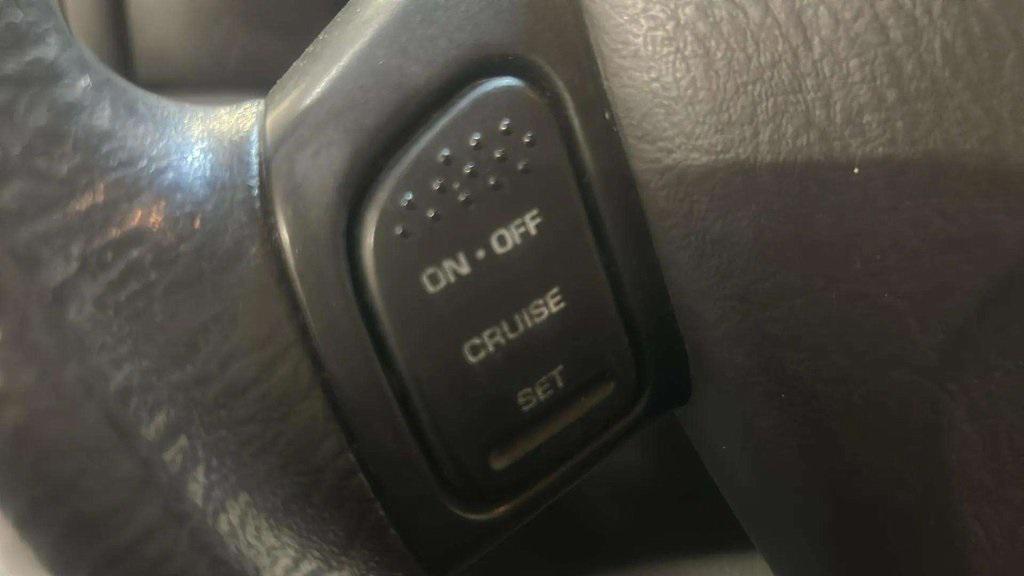 used 2004 Jeep Grand Cherokee car, priced at $2,999