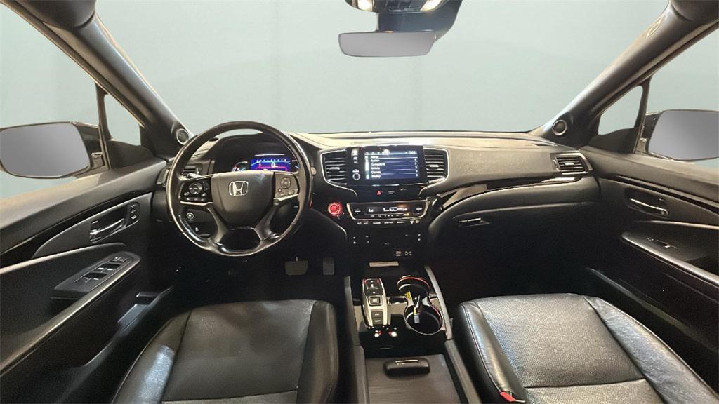 used 2022 Honda Pilot car, priced at $27,994