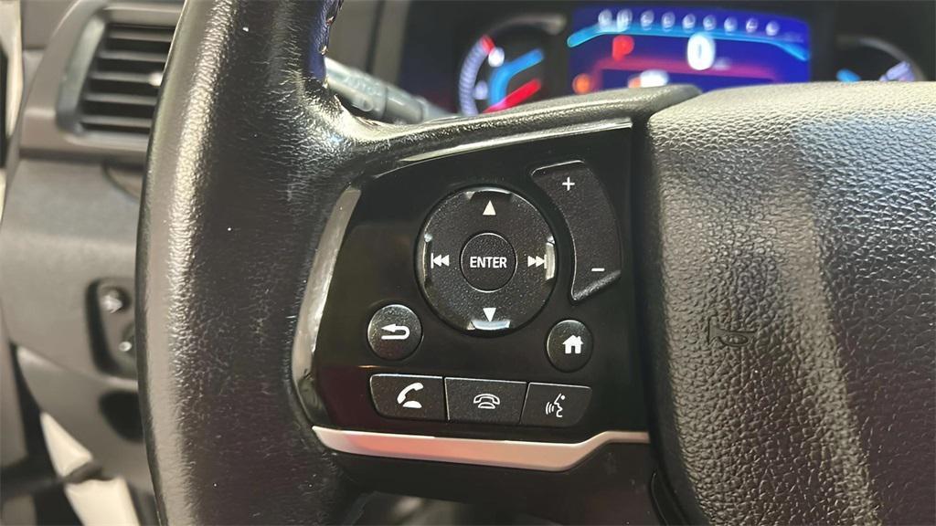 used 2022 Honda Pilot car, priced at $27,994