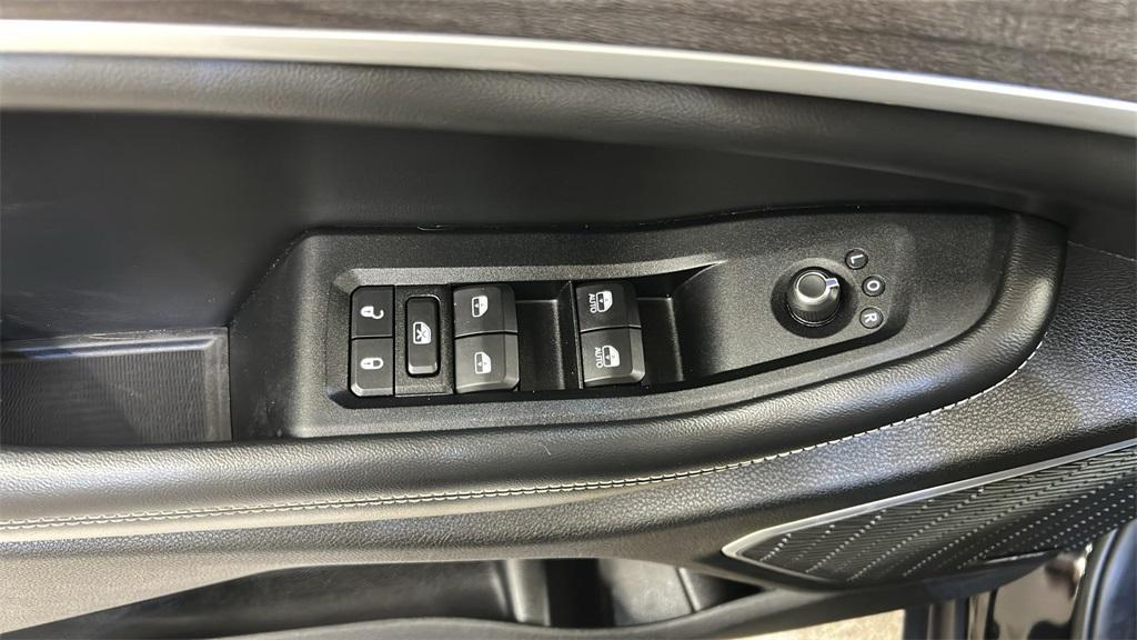 used 2023 Jeep Grand Cherokee 4xe car, priced at $25,320