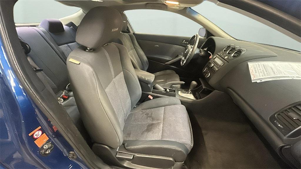 used 2009 Nissan Altima car, priced at $4,494