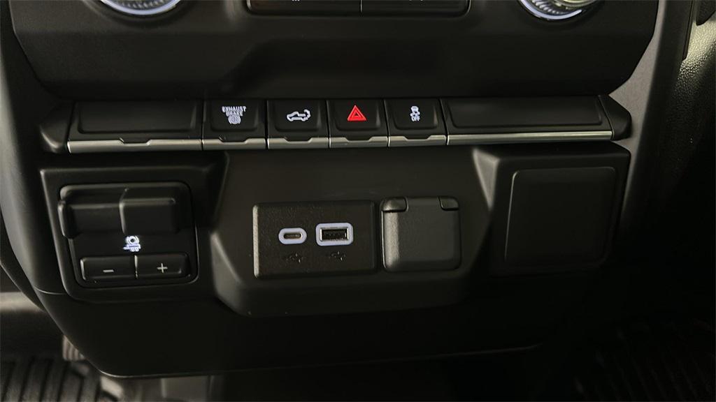 used 2023 GMC Sierra 2500 car, priced at $38,422