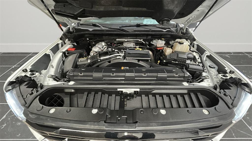 used 2023 GMC Sierra 2500 car, priced at $38,422