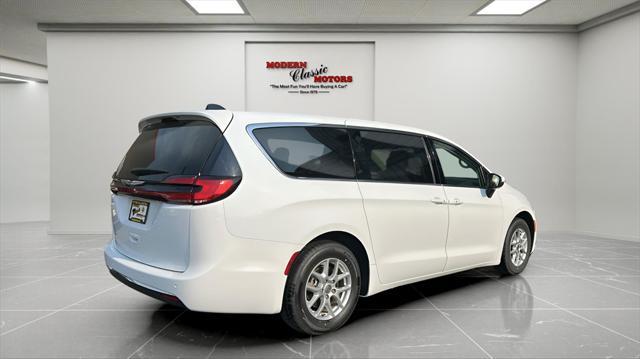 used 2023 Chrysler Pacifica car, priced at $24,825