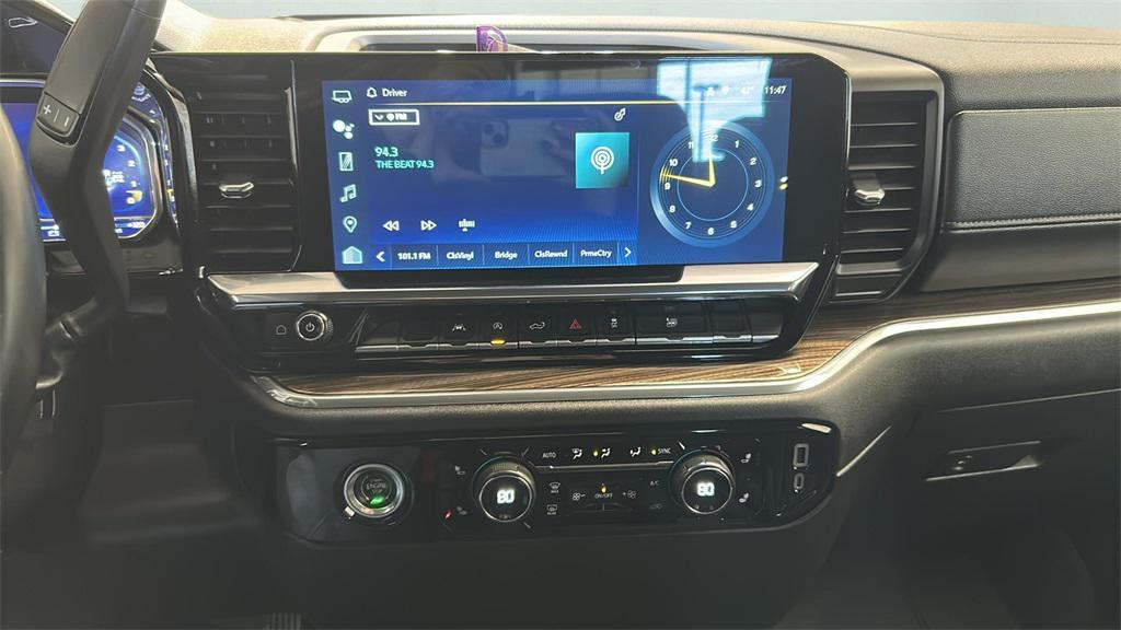 used 2024 Chevrolet Silverado 1500 car, priced at $38,494