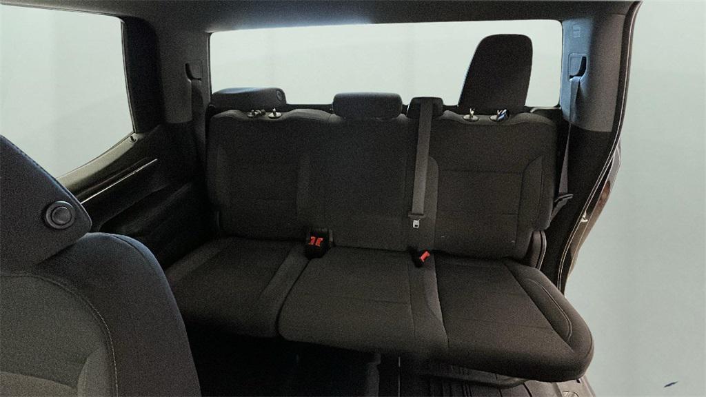 used 2024 Chevrolet Silverado 1500 car, priced at $38,494