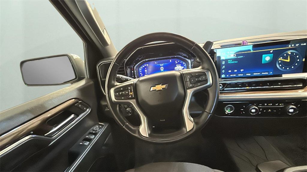 used 2024 Chevrolet Silverado 1500 car, priced at $38,494