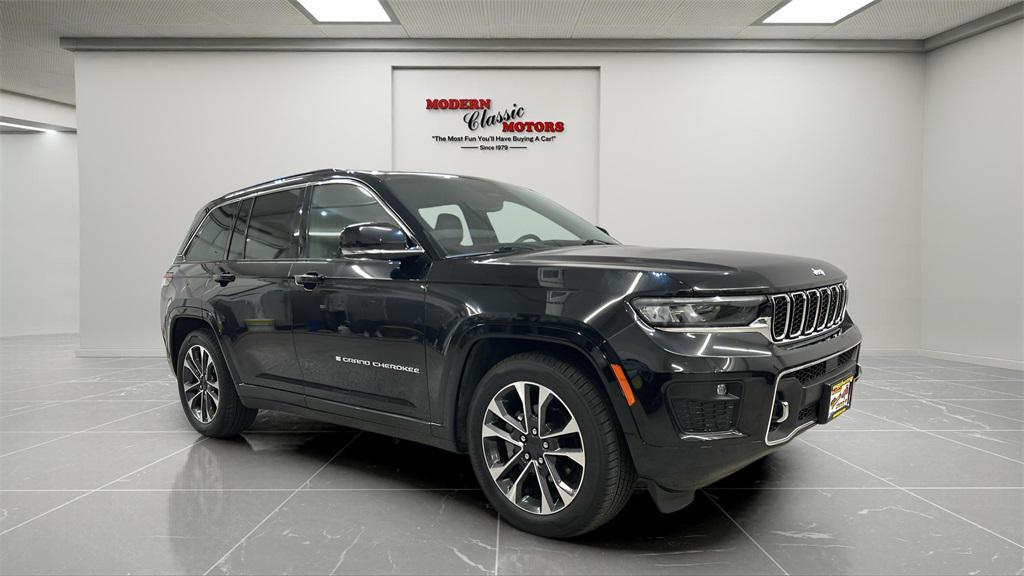 used 2024 Jeep Grand Cherokee car, priced at $41,994