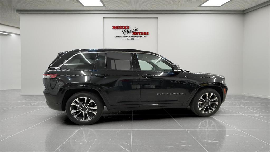 used 2024 Jeep Grand Cherokee car, priced at $41,994