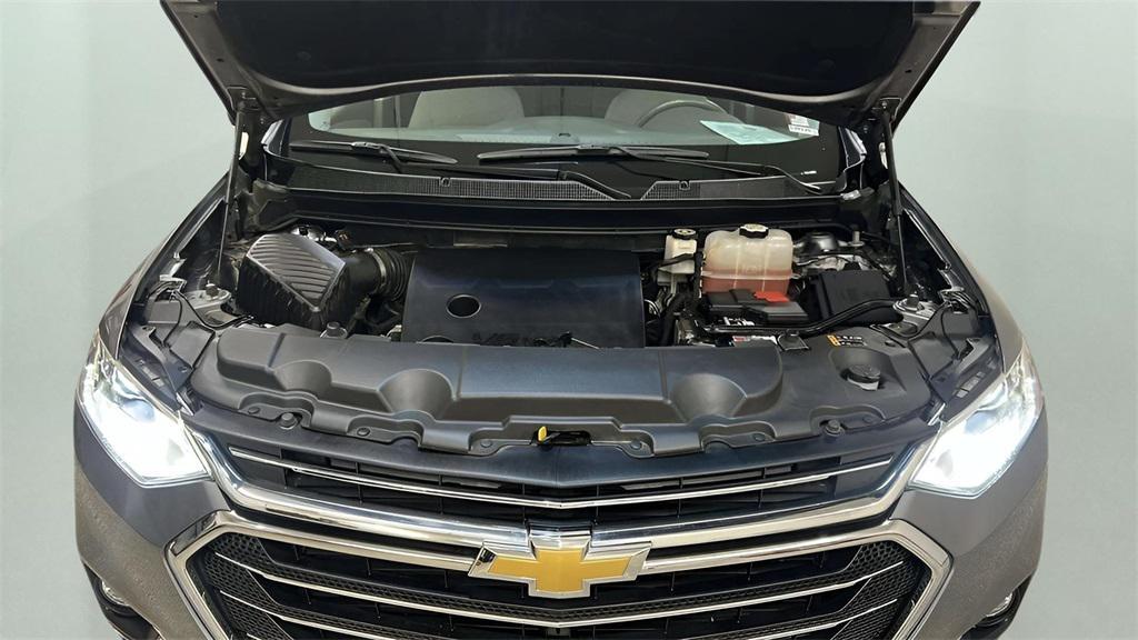 used 2018 Chevrolet Traverse car, priced at $17,994