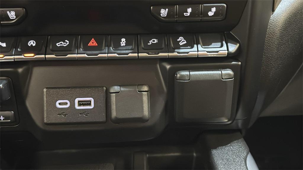 used 2020 Chevrolet Silverado 1500 car, priced at $39,744