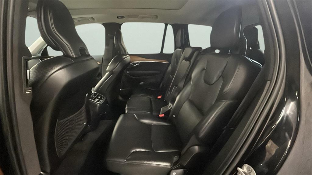 used 2022 Volvo XC90 car, priced at $29,994