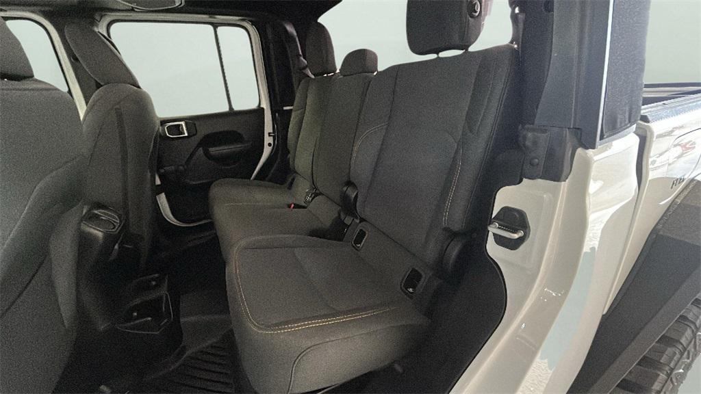 used 2024 Jeep Gladiator car, priced at $38,494