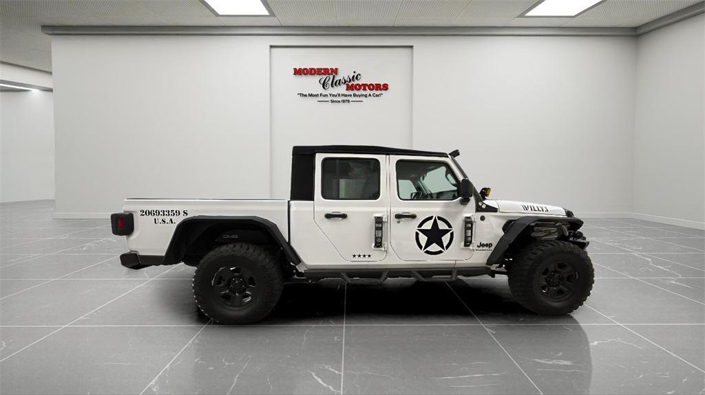 used 2024 Jeep Gladiator car, priced at $38,494