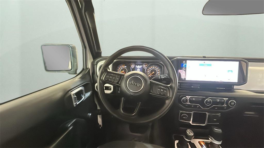 used 2024 Jeep Gladiator car, priced at $38,494