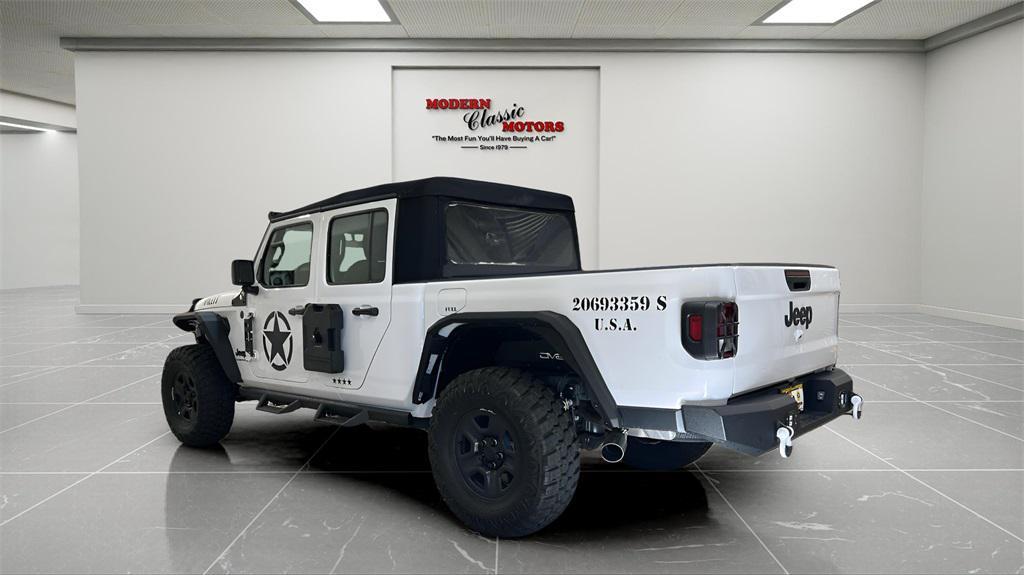 used 2024 Jeep Gladiator car, priced at $38,494