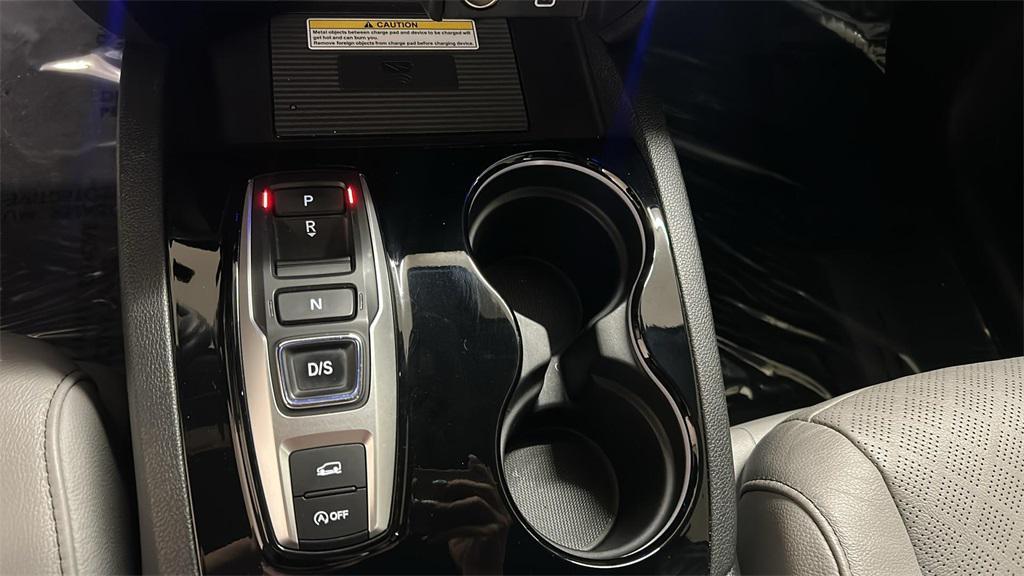 used 2022 Honda Passport car, priced at $27,494