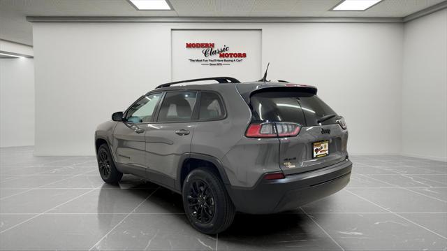 used 2023 Jeep Cherokee car, priced at $22,623