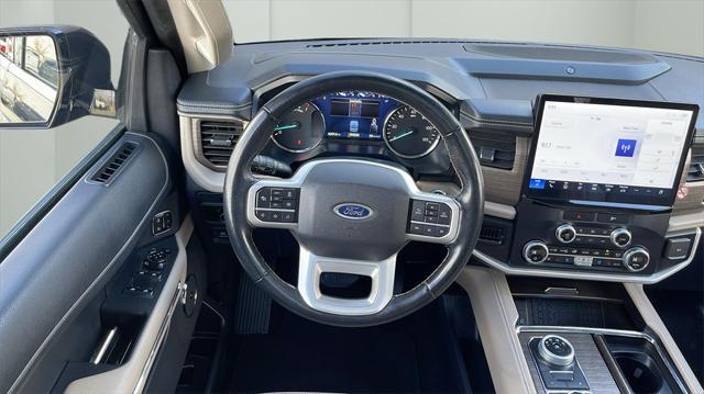 used 2023 Ford Expedition car, priced at $43,934