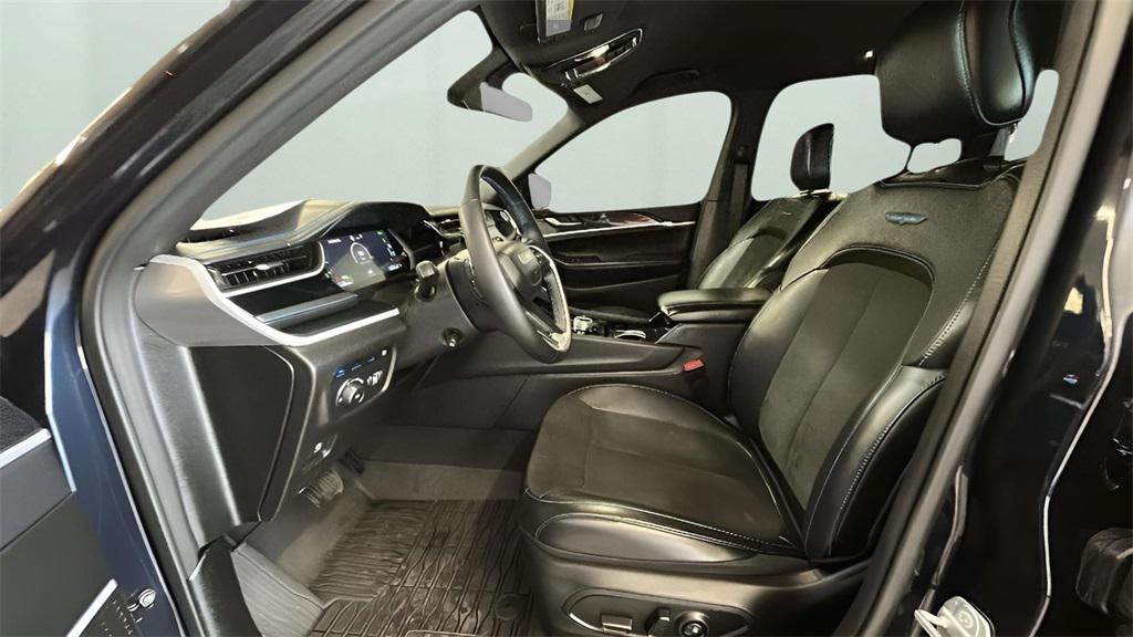 used 2022 Jeep Grand Cherokee 4xe car, priced at $29,994