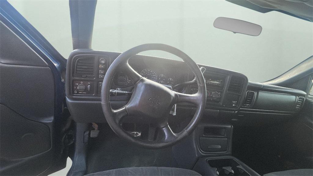 used 2001 Chevrolet Silverado 1500 car, priced at $2,399