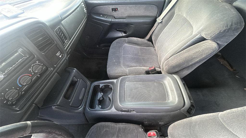 used 2001 Chevrolet Silverado 1500 car, priced at $2,399