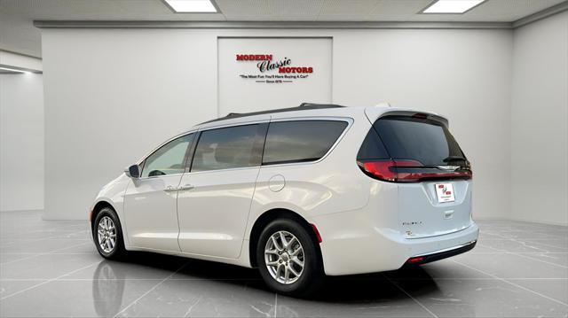 used 2022 Chrysler Pacifica car, priced at $21,494