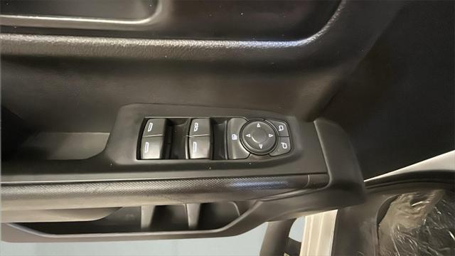 used 2022 Chevrolet Silverado 1500 car, priced at $32,824