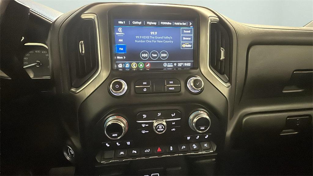 used 2021 GMC Sierra 1500 car, priced at $41,494