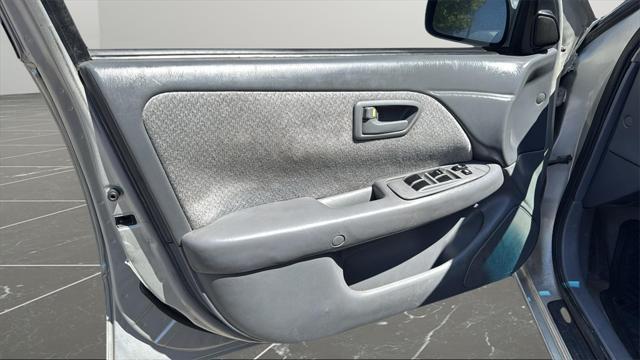 used 2001 Toyota Camry car, priced at $3,994