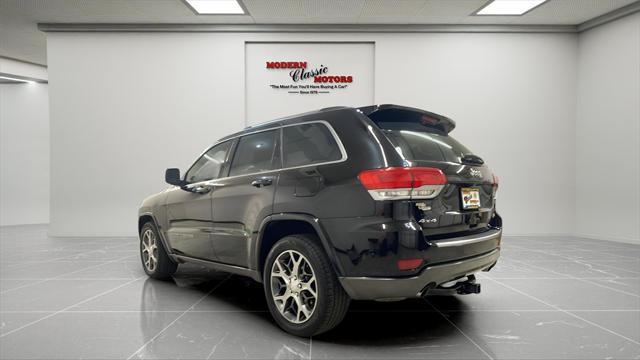 used 2018 Jeep Grand Cherokee car, priced at $15,797