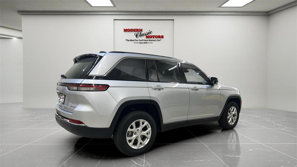 used 2023 Jeep Grand Cherokee car, priced at $31,494