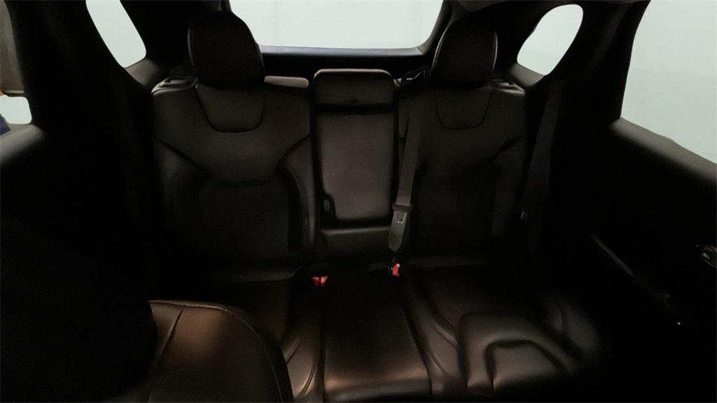 used 2021 Jeep Cherokee car, priced at $16,657