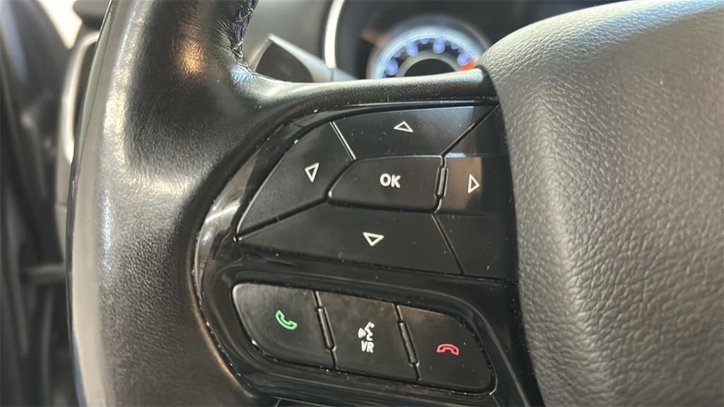 used 2021 Jeep Cherokee car, priced at $16,657