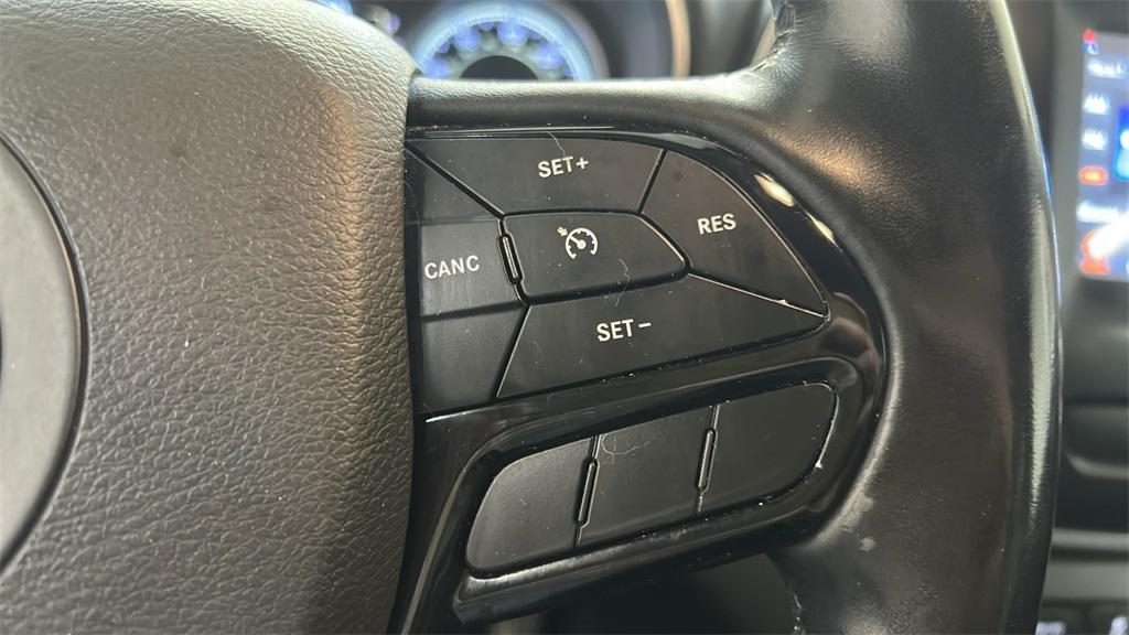 used 2021 Jeep Cherokee car, priced at $16,657