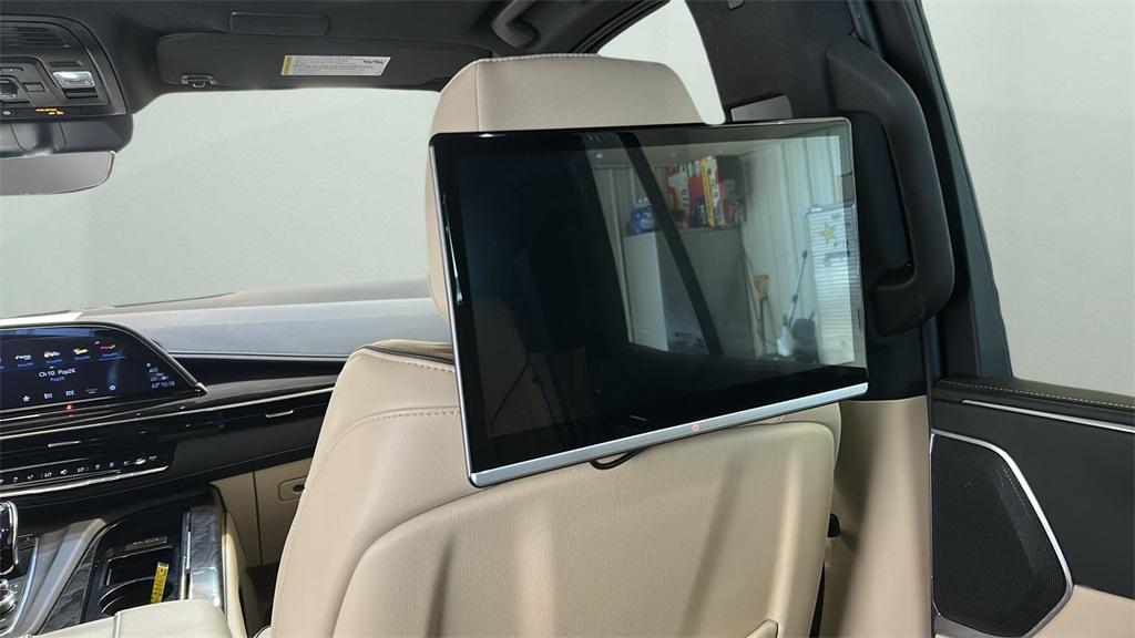 used 2022 Cadillac Escalade car, priced at $66,494