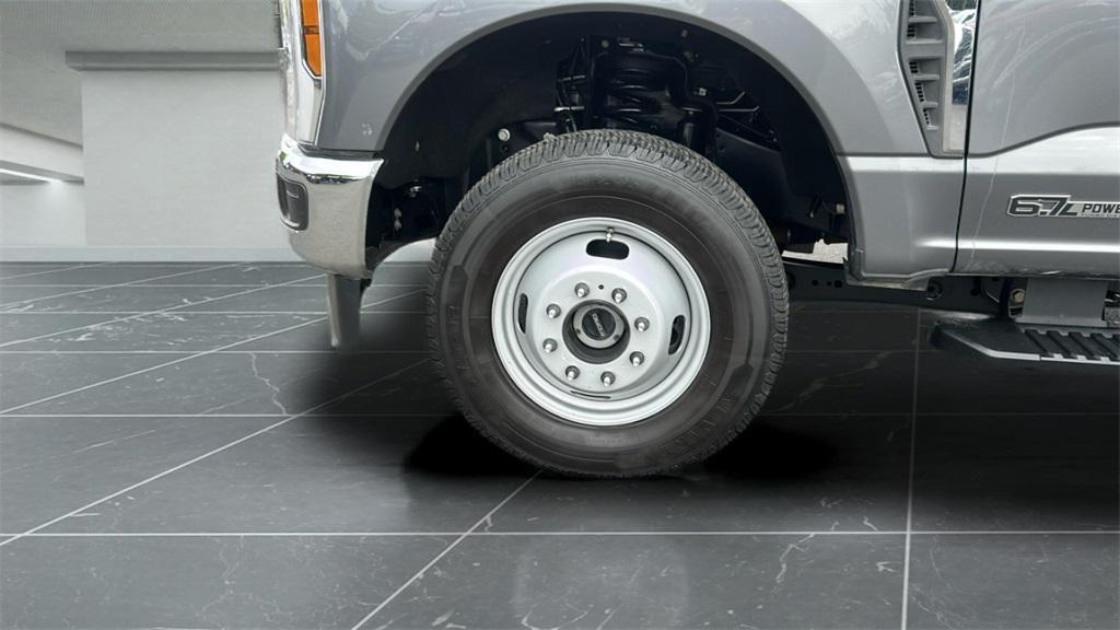 used 2024 Ford F-350 car, priced at $59,994